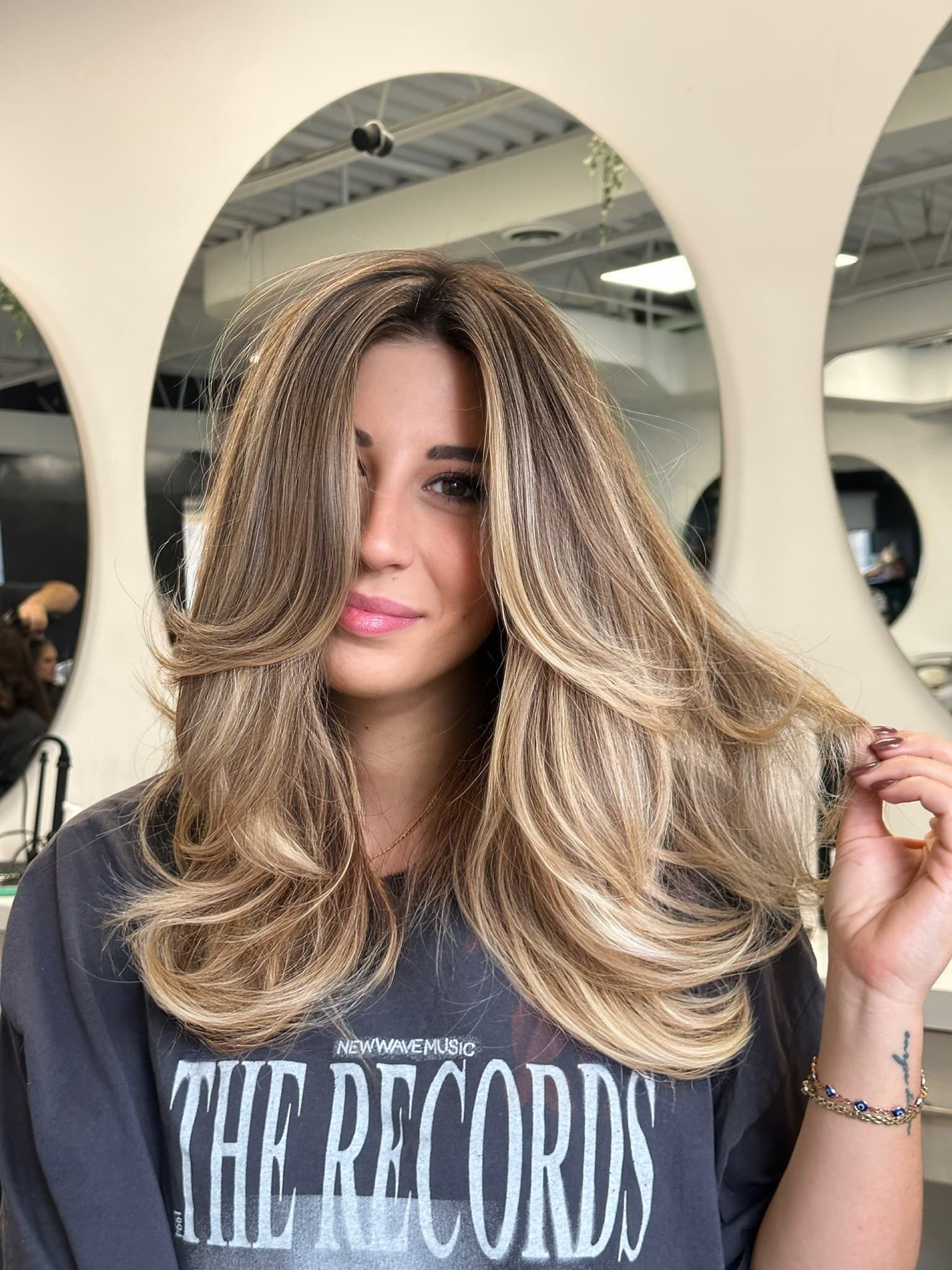 Close-up dimensional colour blend for Vivid Extensions